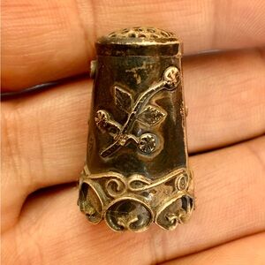 AUTHENTIC Vintage TAXCO 925 Sterling Silver Sewing Thimble 4 GRAMS